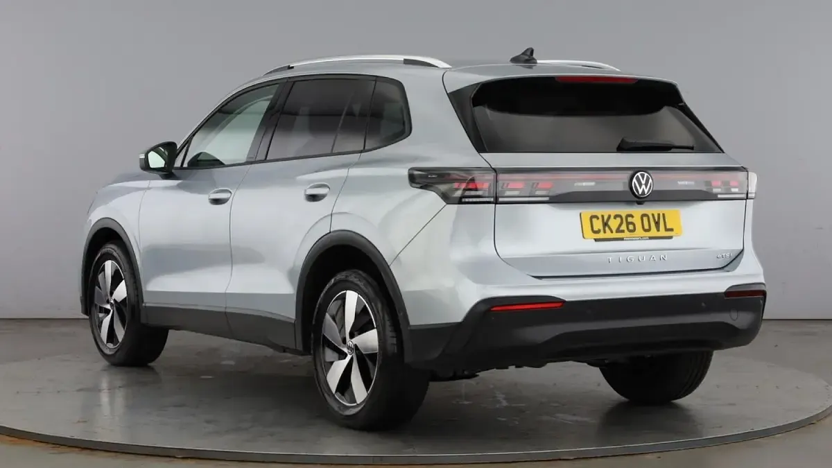New VW Tiguan Match 150 HP (110 kW) 2026 Oyster silver SUV