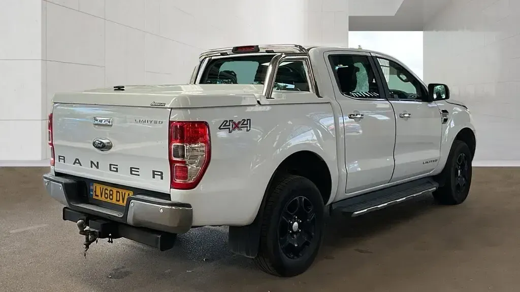 Used Ford Ranger Limited 200 HP (147 kW) 2018 White Pickup