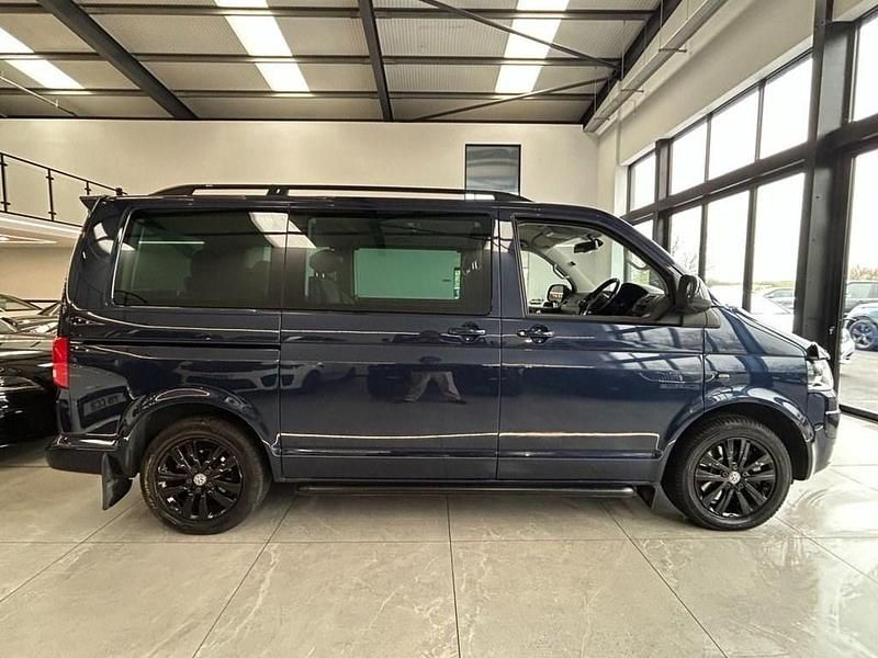 Usado VW Caravelle Executive 2014 Azul Monovolume