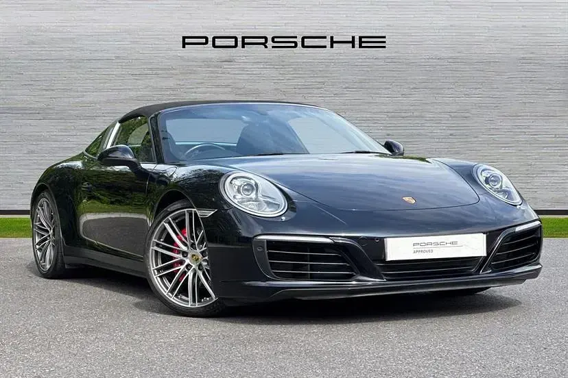 Used Porsche 911 420 HP (308 kW) 2016 Jet black Coupe