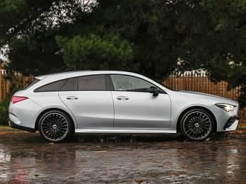 Used Mercedes CLA220 AMG Line Premium Plus 190 HP (139 kW) 2024 Silver Sedan