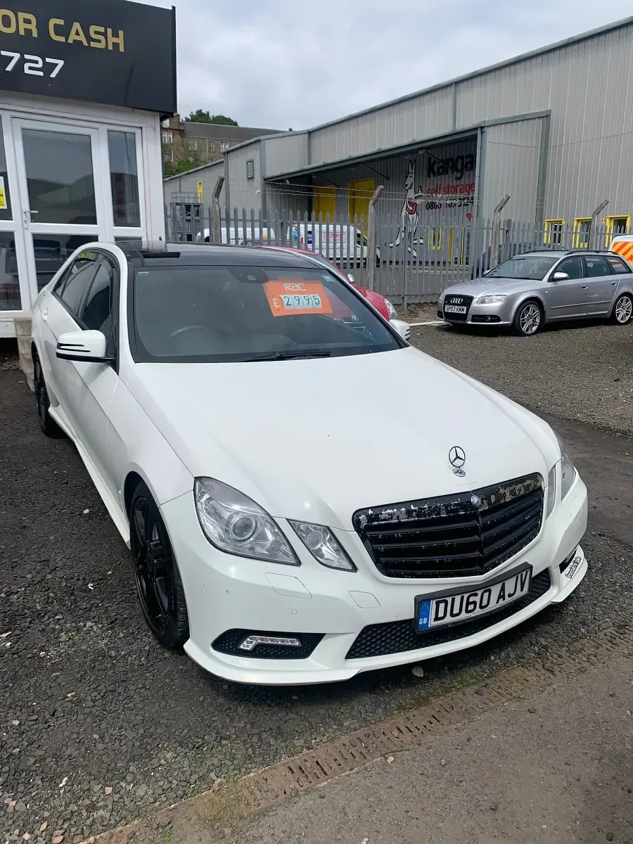 Used Mercedes E250 2010 White Sedan