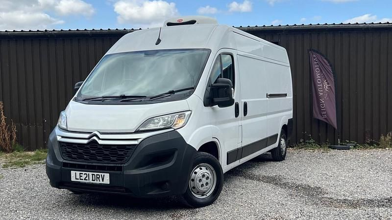 Used Citroën Relay 140 HP (102 kW) 2021 White Van
