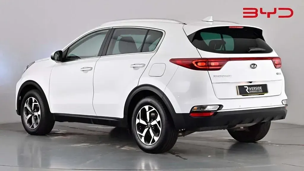 Second-hand Kia Sportage 136 CP (100 kW) 2021 Alb SUV