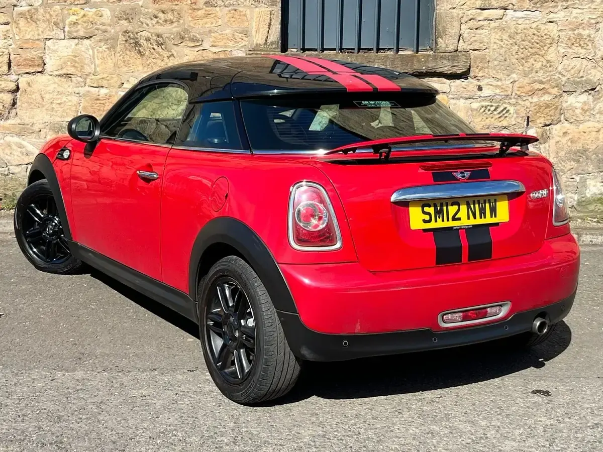 Used Mini Cooper Coupé 122 HP (89 kW) 2012 Red Coupe