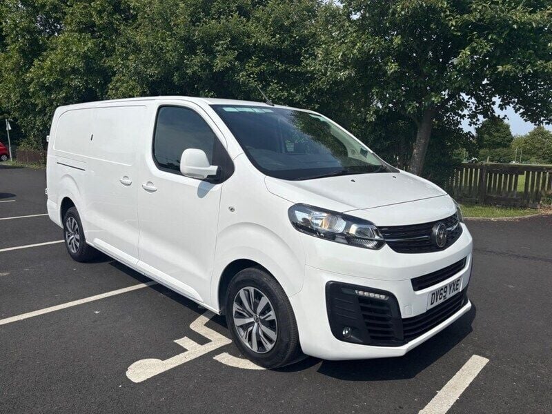 White Used 2019 Vauxhall Vivaro Sportive Van | £9,995 (A bit pricey) - Image 1/4