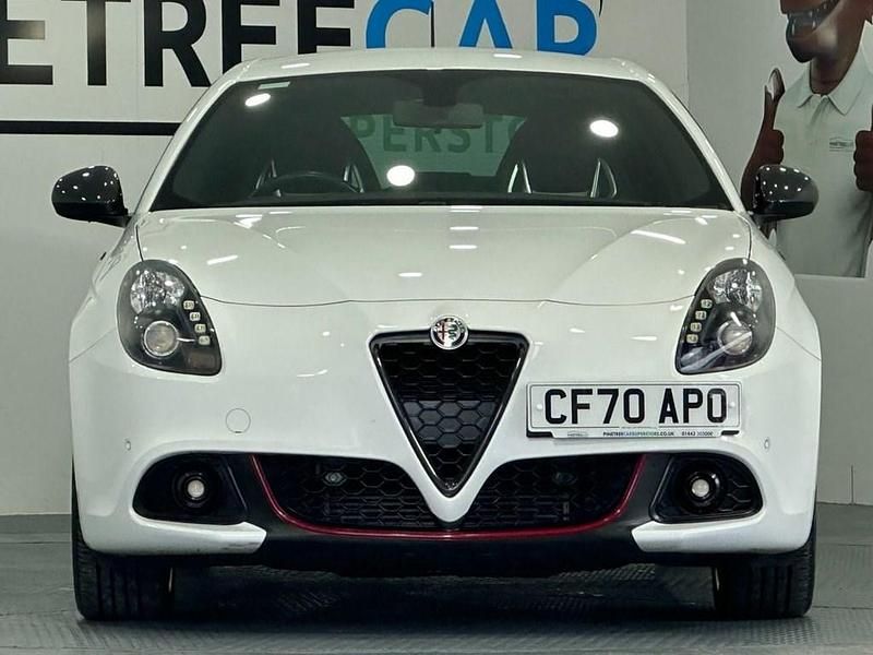 Used Alfa Romeo Giulietta Sprint 120 HP (88 kW) 2020 White Hatchback