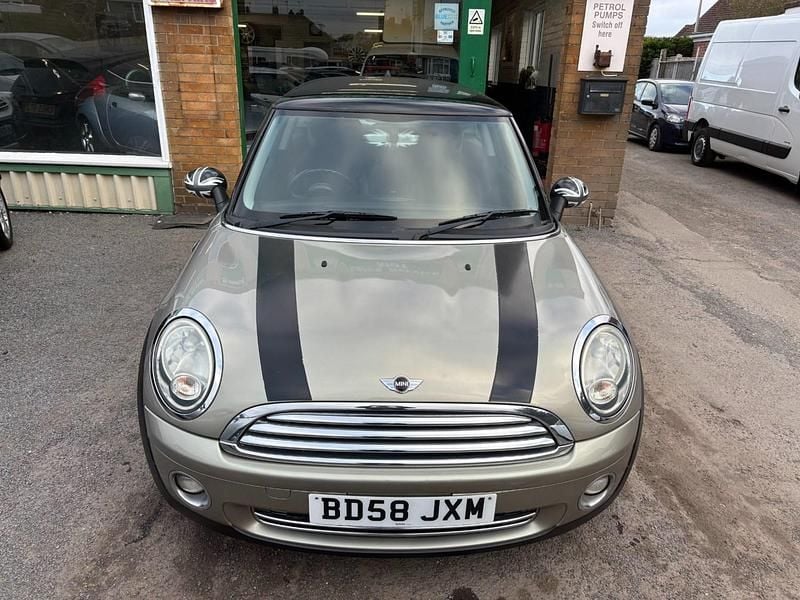 Używany Mini Cooper Hatch 2009 Srebrny Hatchback