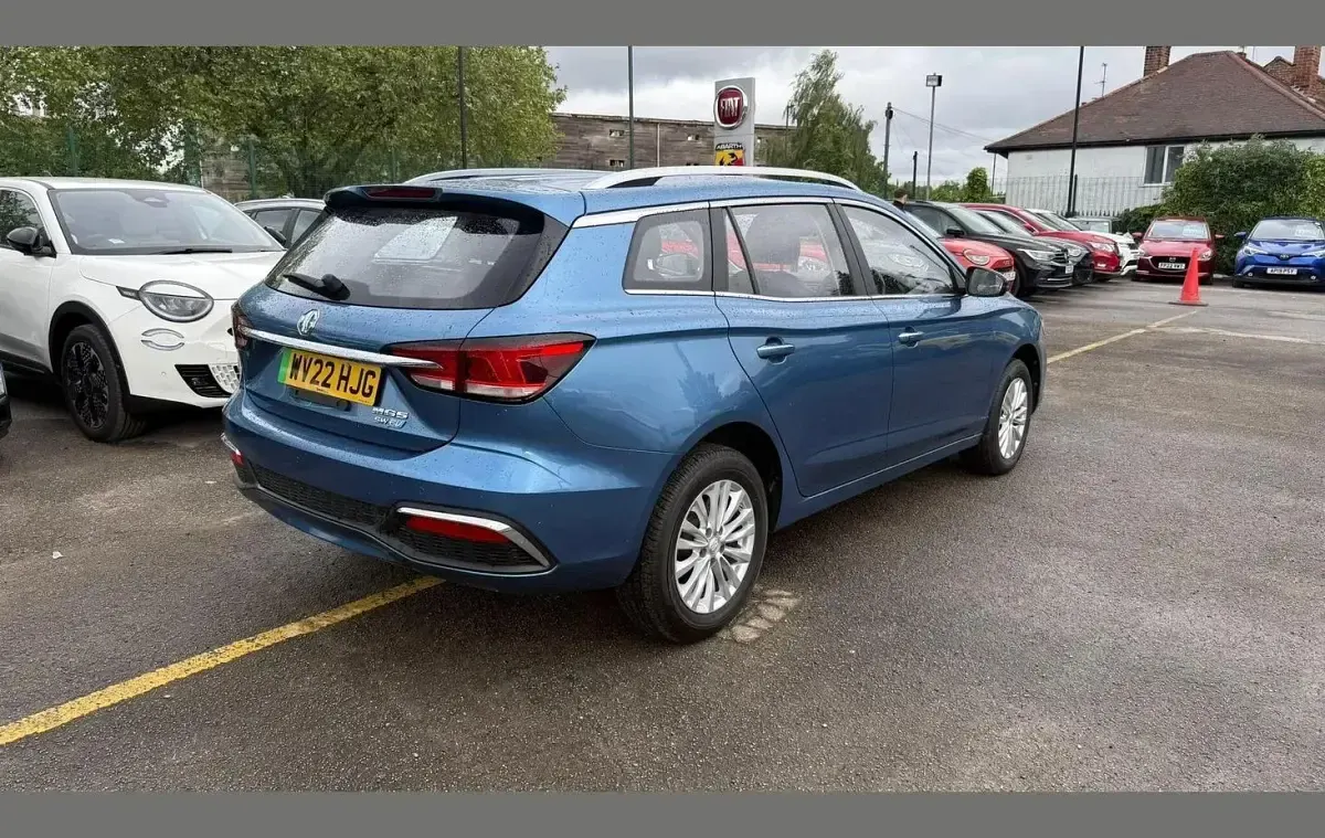 Used MG MG5 EV Exclusive 113 kW (154 HP) 2022 Blue Estate