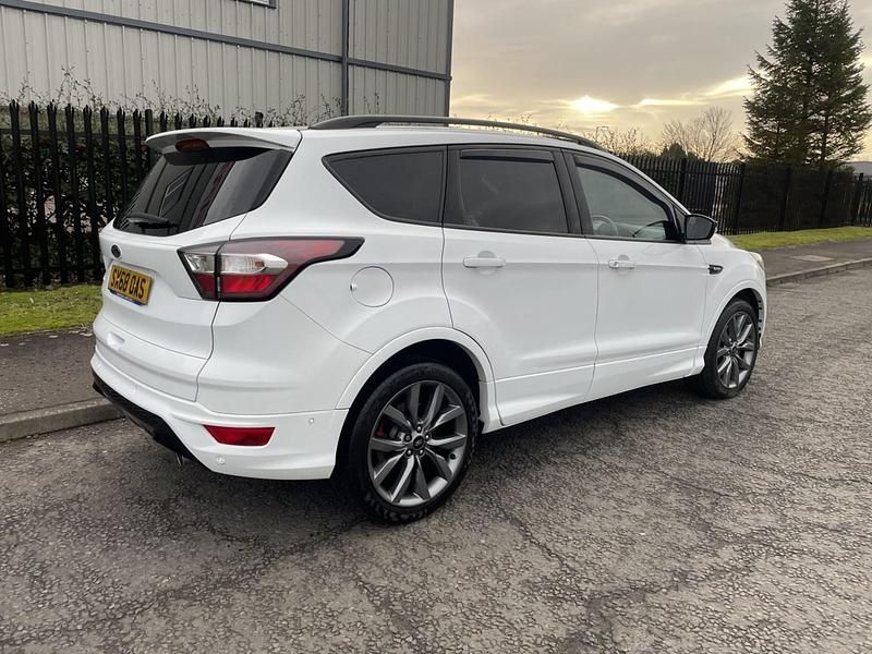 Used Ford Kuga ST-Line 150 HP (110 kW) 2019 White SUV