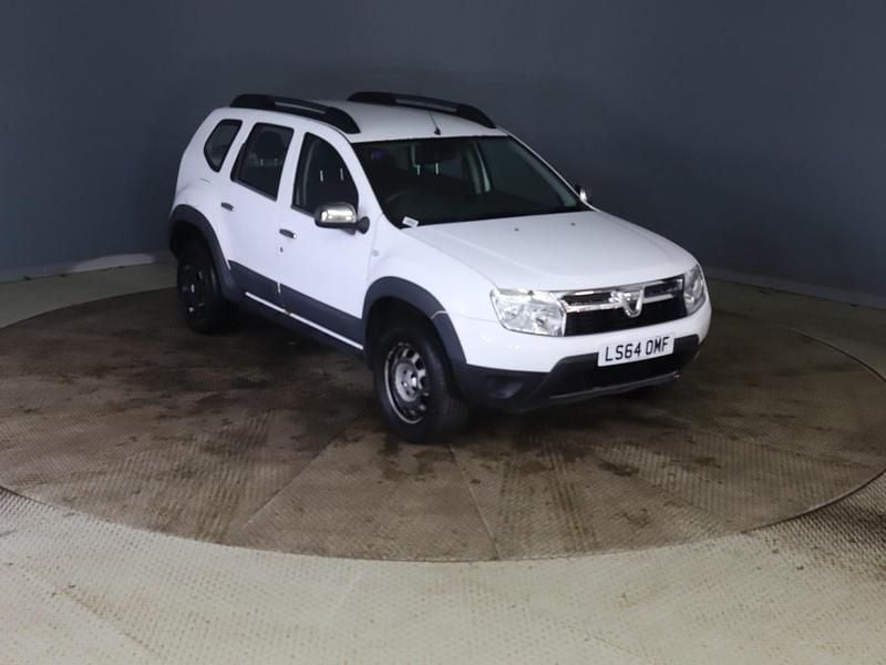 White Used 2014 Dacia Duster Acces SUV | £2,980 (Good price) - Image 1/4