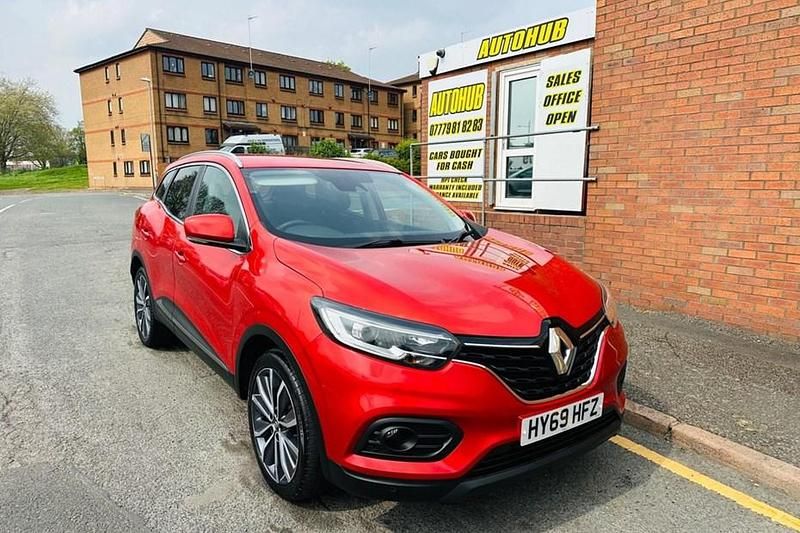 Red Used 2019 Renault Kadjar Iconic SUV | £9,795 (Fair price) - Image 1/1