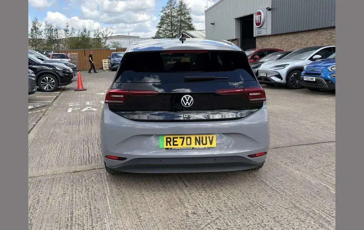 Usado VW ID.3 Pro Performance 150 kW (204 CV) 2020 Gris Utilitario