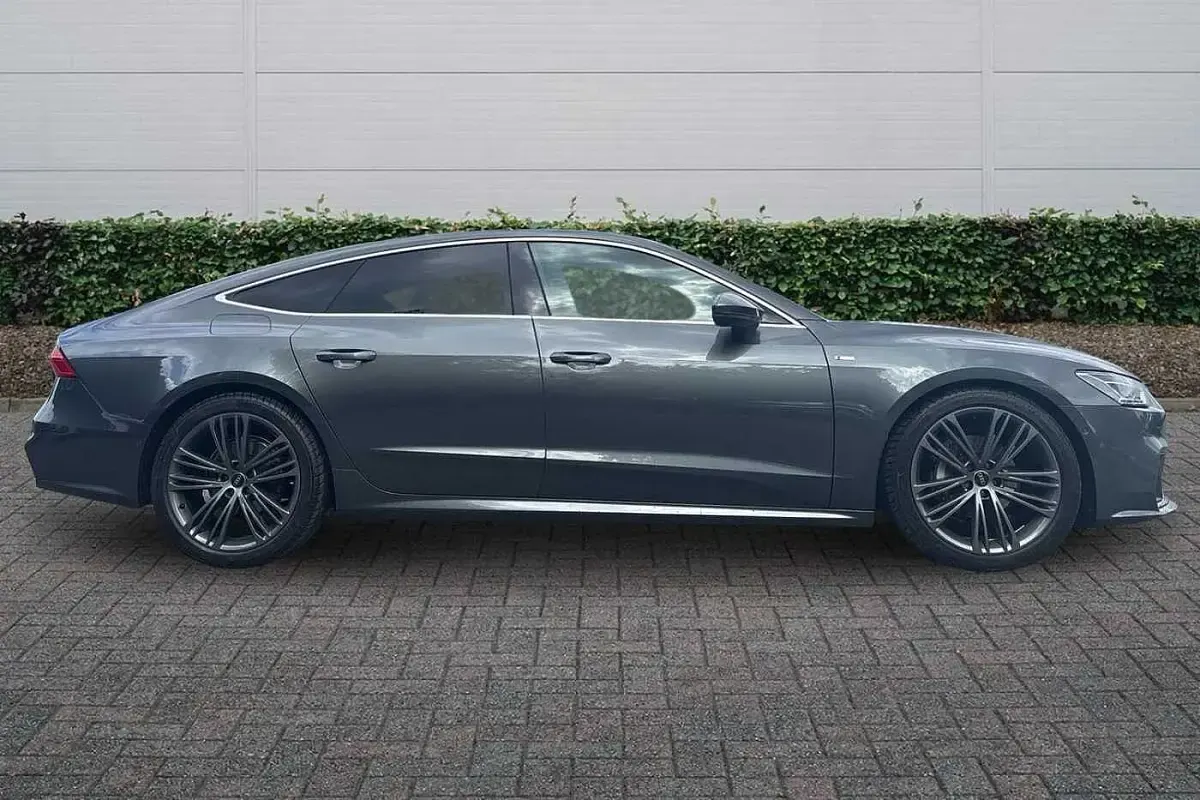 Used Audi A7 S-Line 245 HP (180 kW) 2023 Grey Sedan