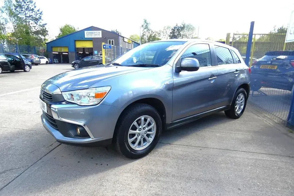 Used Mitsubishi ASX 117 HP (86 kW) 2017 Grey SUV