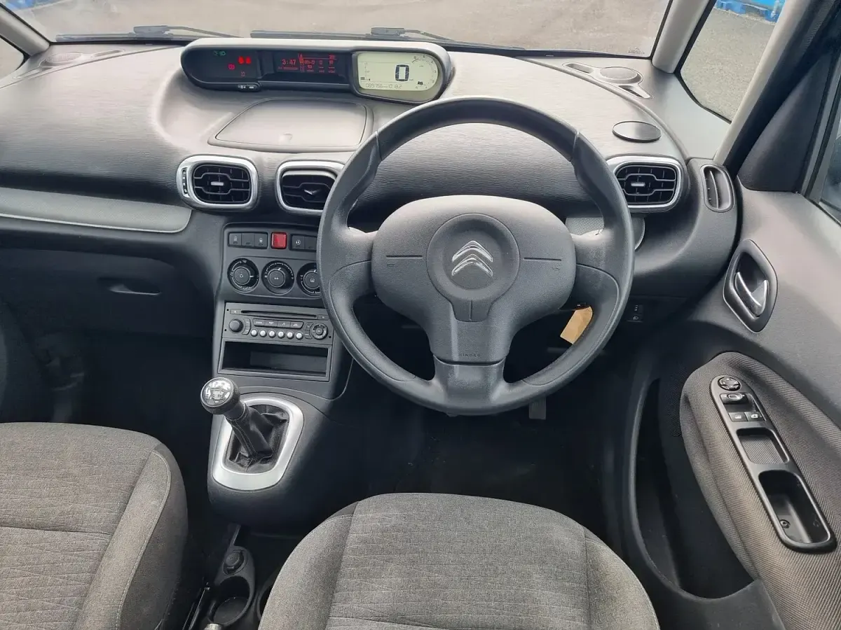 Used Citroën C3 Picasso PureTech 2015 Grey MPV