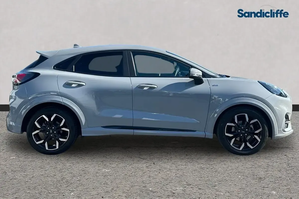 Usado Ford Puma 155 HP (114 kW) 2022 Cinzento SUV