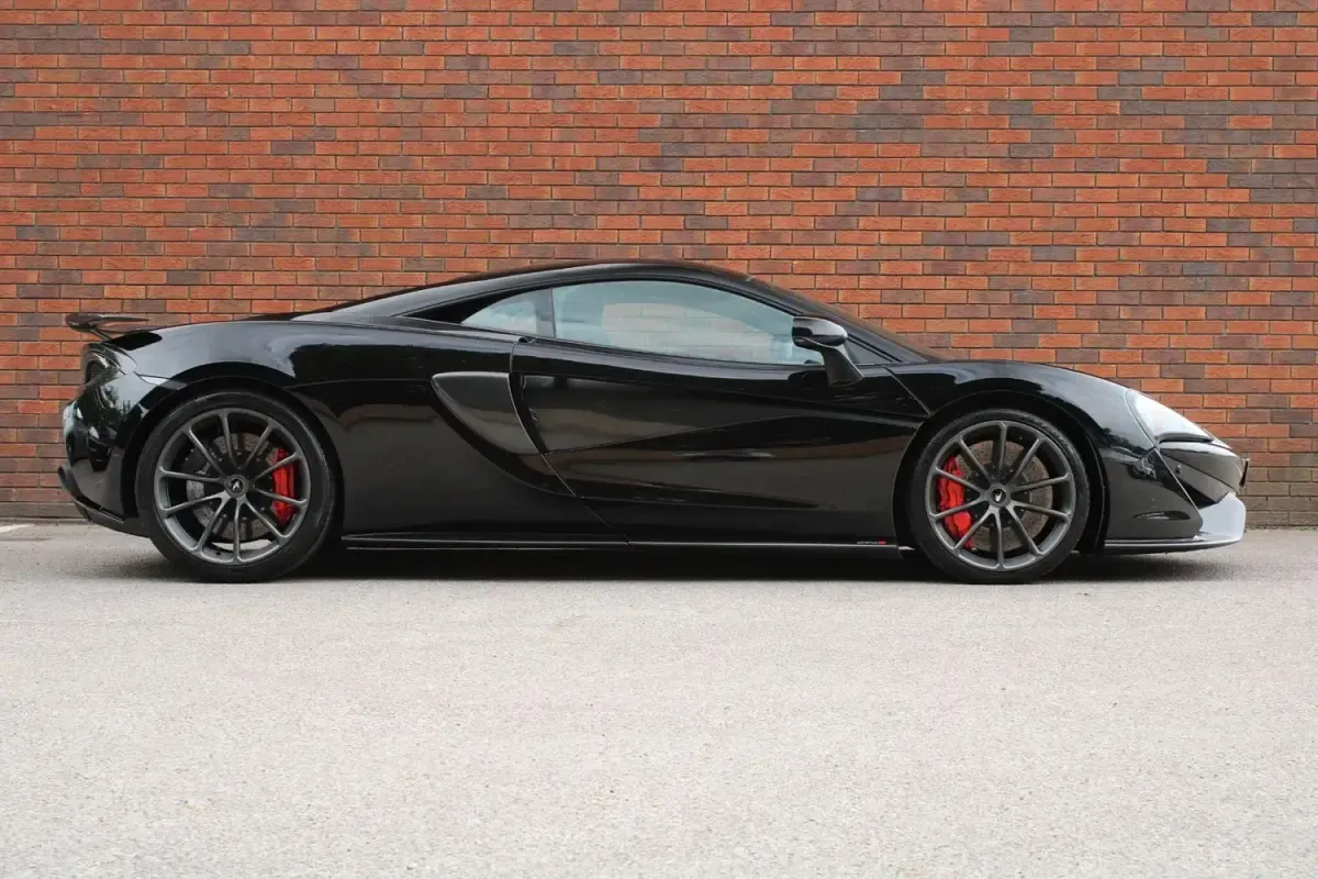 Used McLaren 570S 570 HP (419 kW) 2017 Black Coupe