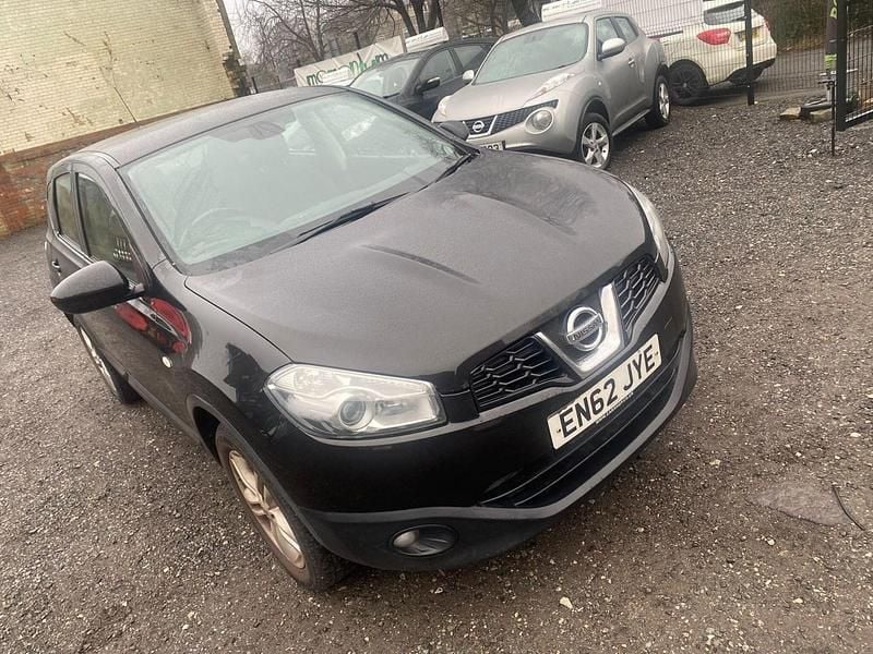 Black Used 2013 Nissan Qashqai Acenta SUV | £2,785 (Good price) - Image 1/4