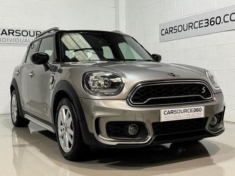 Used Mini Cooper Countryman Sport 224 HP (164 kW) 2020 Silver SUV