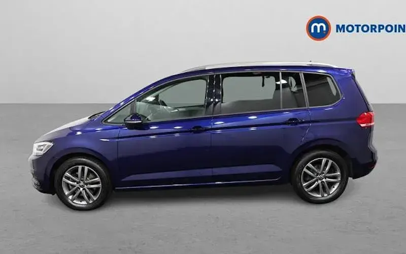 Used VW Touran Match 150 HP (110 kW) 2025 Blue MPV