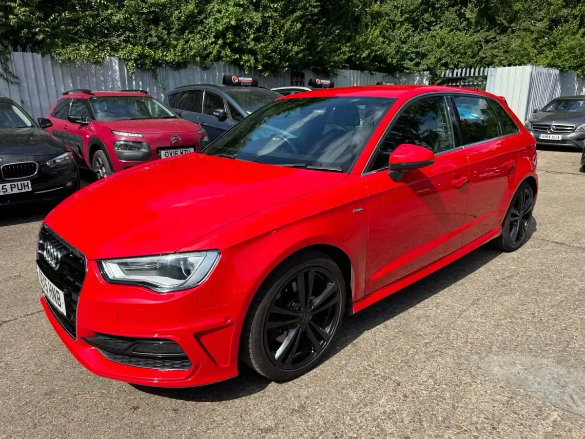 Used Audi A3 Sportback S-Line 179 HP (131 kW) 2015 Red Hatchback