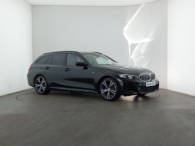 Black Used 2024 BMW 320 M Sport Estate | £32,998 (Fair price) - Image 1/4