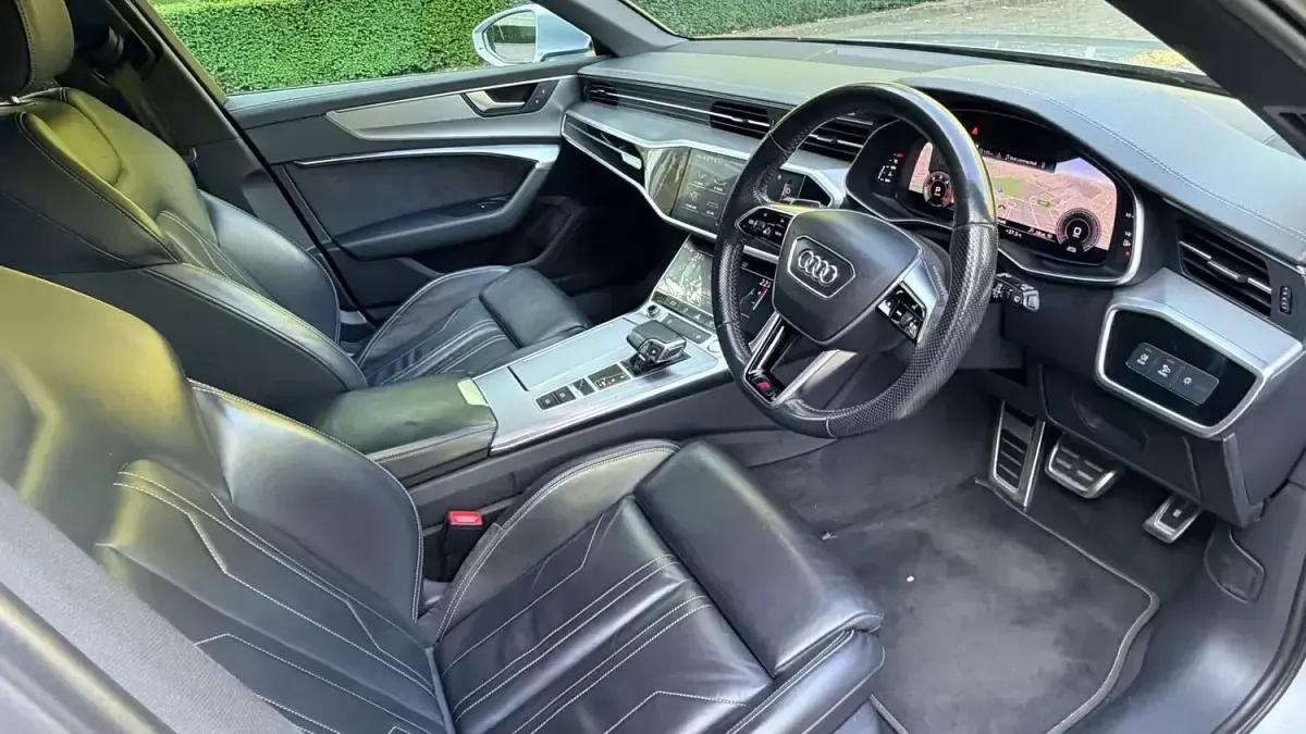 Used Audi A6 S-Line 204 HP (150 kW) 2019 Silver Estate