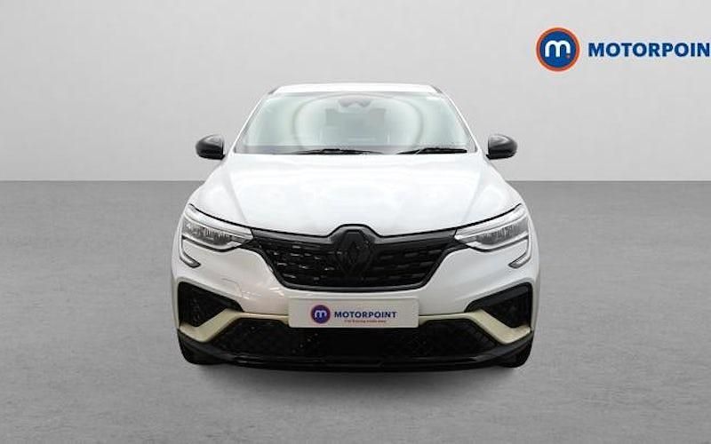 Used Renault Arkana Engineered 143 HP (105 kW) 2023 White SUV