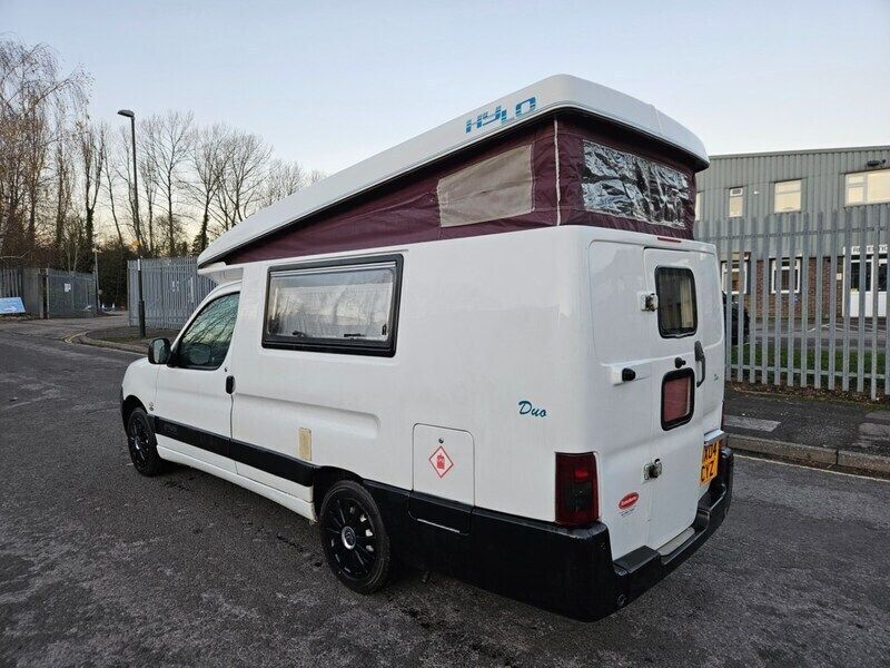 White Used 2004 Citroën Berlingo MPV | £8,450 - Image 1/4