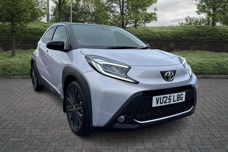 Silver New 2025 Toyota Aygo X Edition SUV | £21,985 - Image 1/4