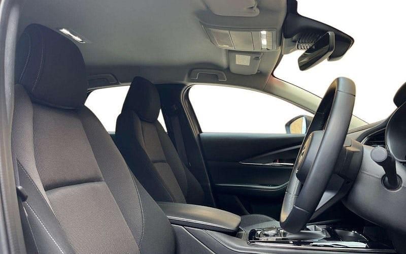 Usado Mazda CX-30 Exclusive-Line 122 HP (89 kW) 2023 Cinzento SUV