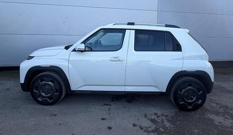 New Hyundai Inster 104 kW (142 HP) 2025 Brown Hatchback