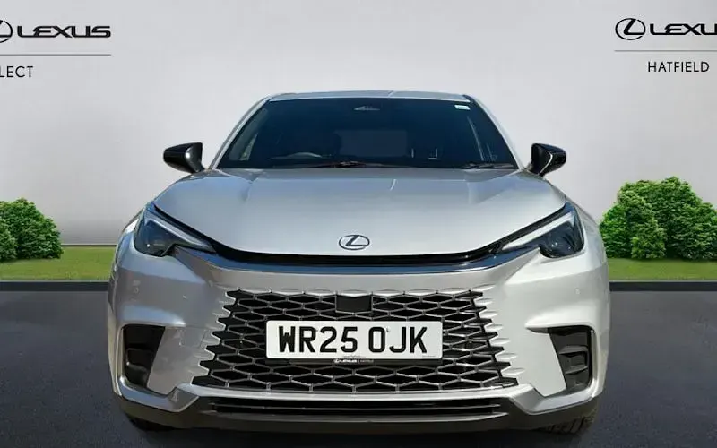 Used Lexus LBX 136 HP (100 kW) 2026 SUV
