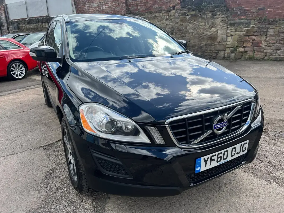 Used Volvo XC60 SE Lux 163 HP (119 kW) 2011 Black SUV