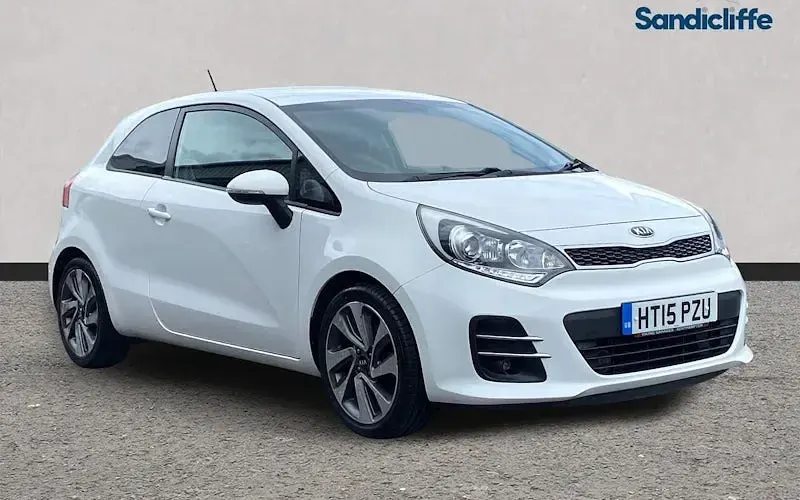 Used Kia Rio 109 HP (80 kW) 2016 Hatchback