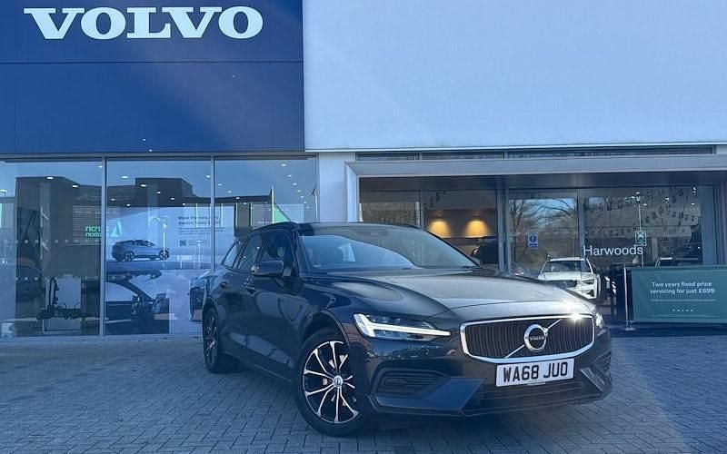 Used Volvo V60 Momentum 150 HP (110 kW) 2019 Estate