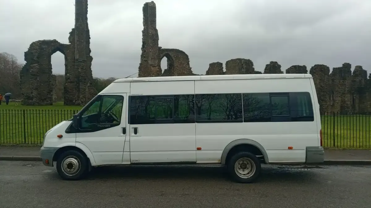 Begagnad Ford Transit 115 HK (84 kW) 2008 Vit