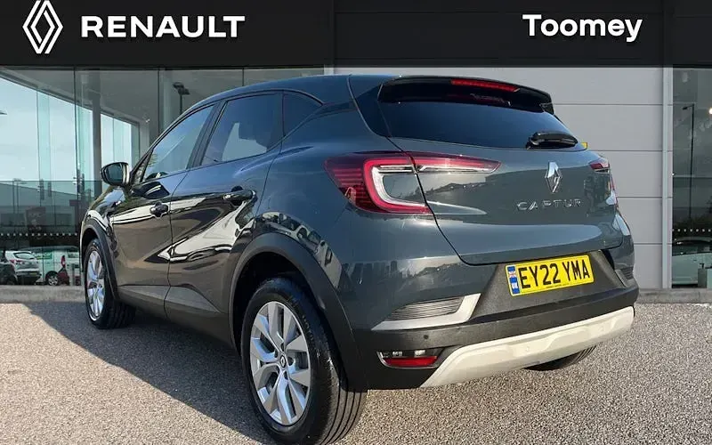 Used Renault Captur Iconic 91 HP (66 kW) 2022 Blue  SUV