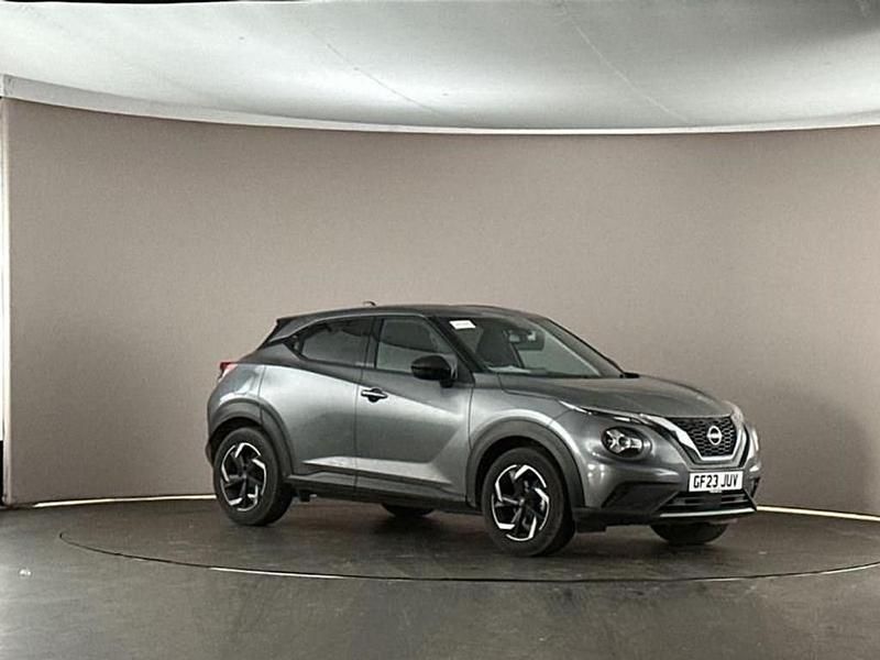 Used Nissan Juke N-Connecta 114 HP (83 kW) 2023 Grey SUV