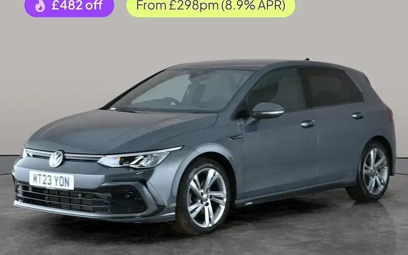 Begagnad VW Golf VIII R-line 150 HK (110 kW) 2023 Halvkombi
