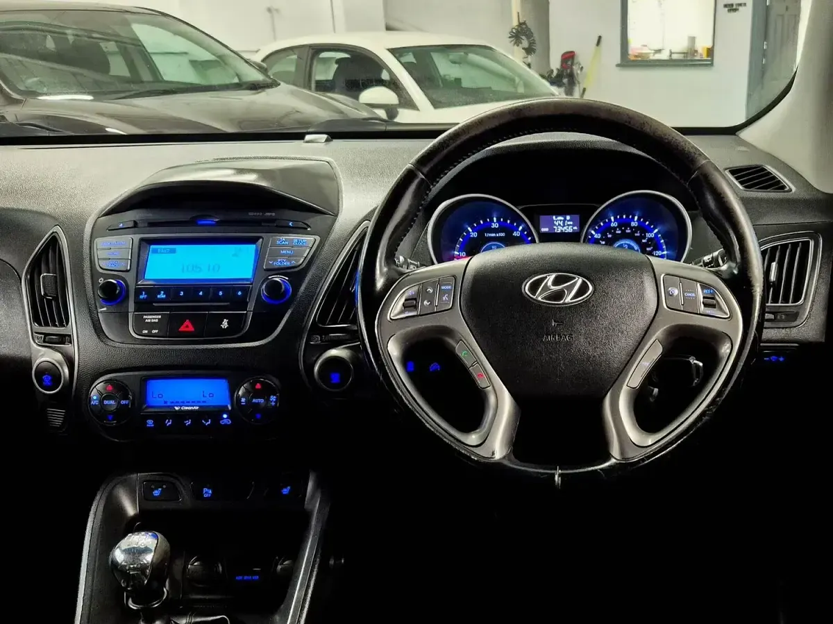Used Hyundai ix35 SE 115 HP (84 kW) 2015 Black SUV