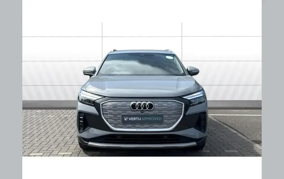 Used Audi Q4 e-tron Sport 210 kW (286 HP) 2024 Grey SUV