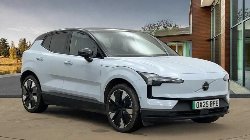 Blue Used 2025 Volvo EX30 Ultra SUV | £28,950 (Fair price) - Image 1/4