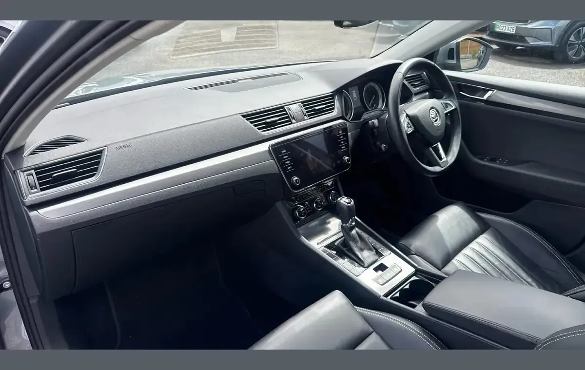 Used Skoda Superb SE L 214 HP (157 kW) 2020 Grey Estate