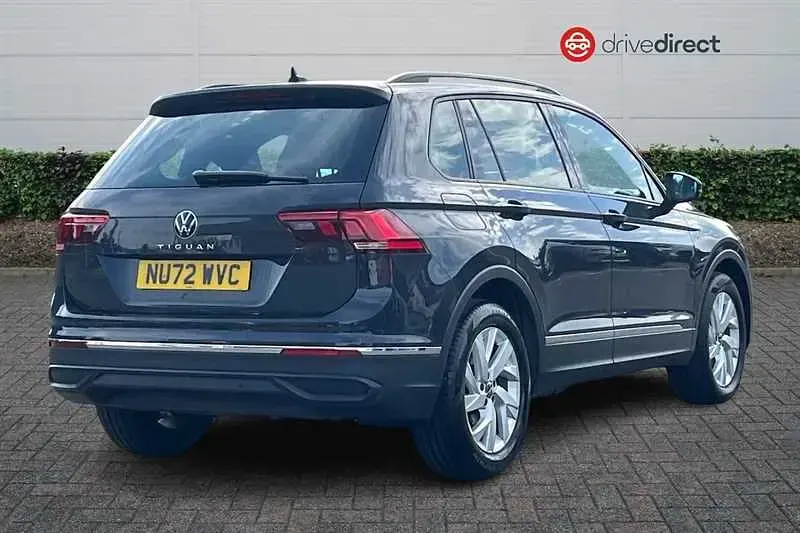 Used VW Tiguan Life 130 HP (95 kW) 2022 Grey SUV