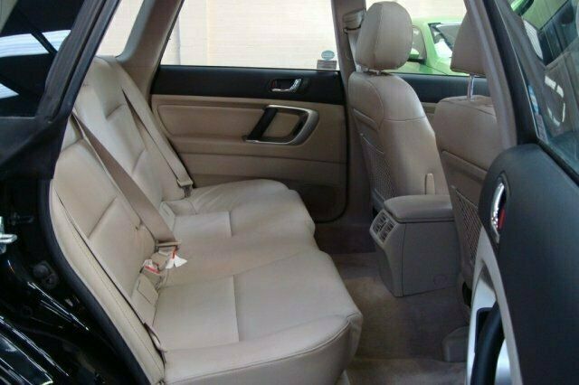 Begagnad Subaru Outback 2009 SUV