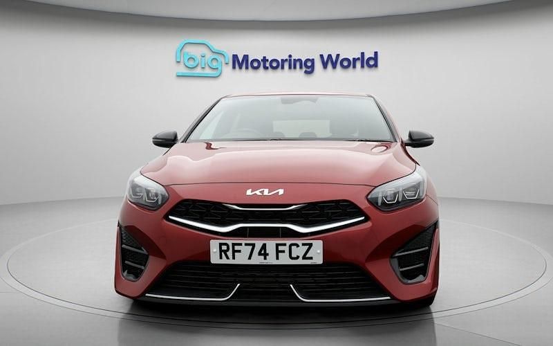 Used Kia Ceed GT-Line 140 HP (102 kW) 2024 Red Hatchback