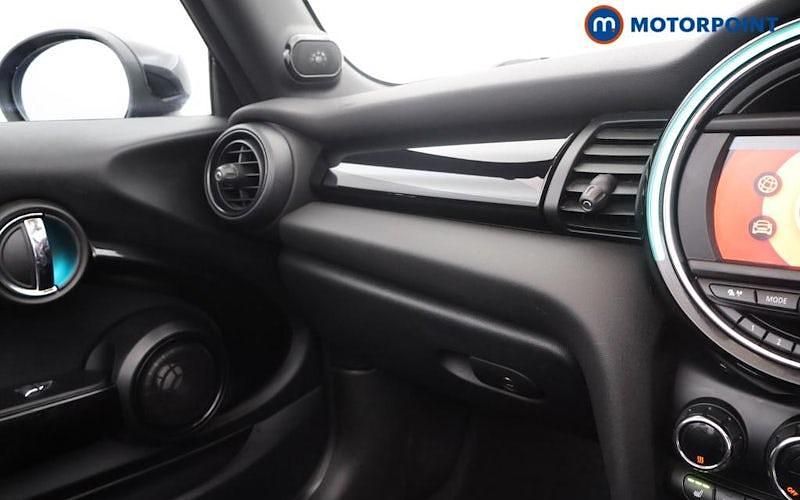 Used Mini Cooper Cabriolet Classic 136 HP (100 kW) 2020 Blue Cabriolet