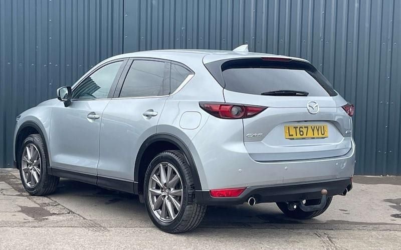 Second-hand Mazda CX-5 Inclusive 150 CP (110 kW) 2018 Argintiu SUV